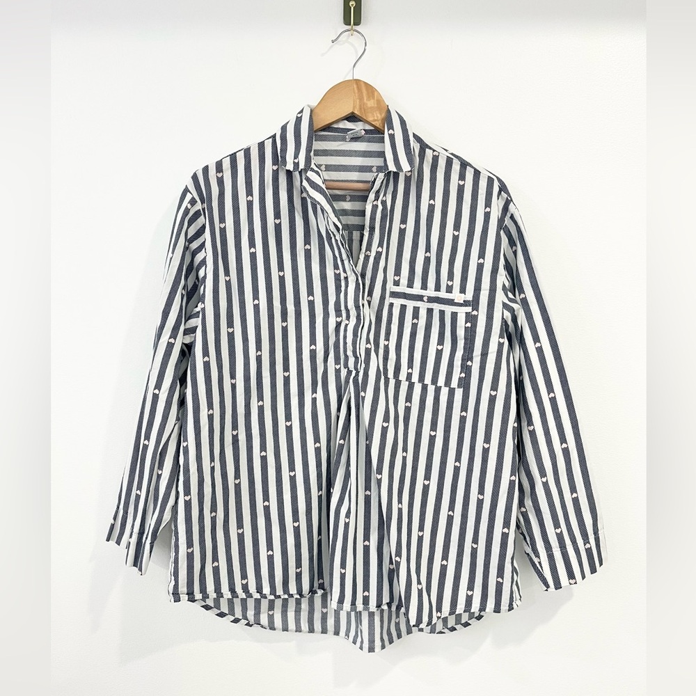 Old Navy Women’s Striped Heart Button Down Cotton Shirt Size Medium
